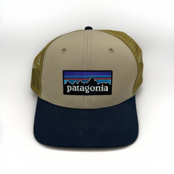 NEW Patagonia P-6 Logo LoPro Trucker Hat Steam Blue One Size Snapback NWOT - Picture 3 of 11